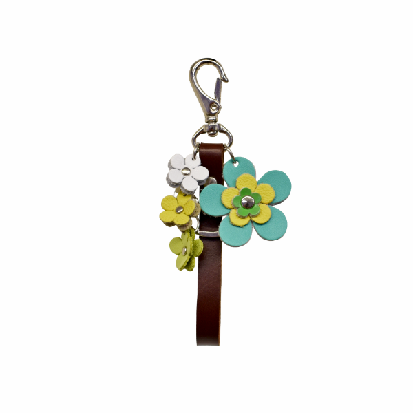 Picture of leather flowers keychain