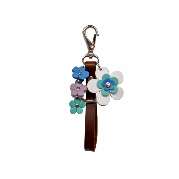 Picture of leather flowers keychain