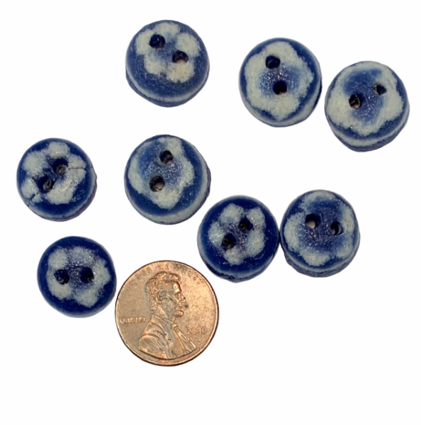 Picture of floral button - small