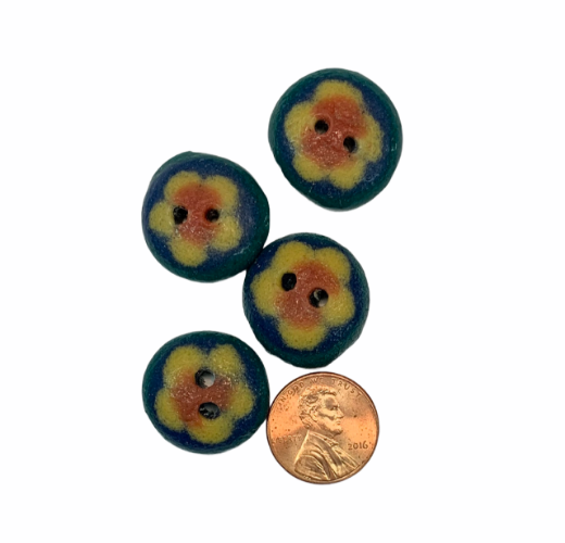 Picture of floral buttons - medium (set of 4)