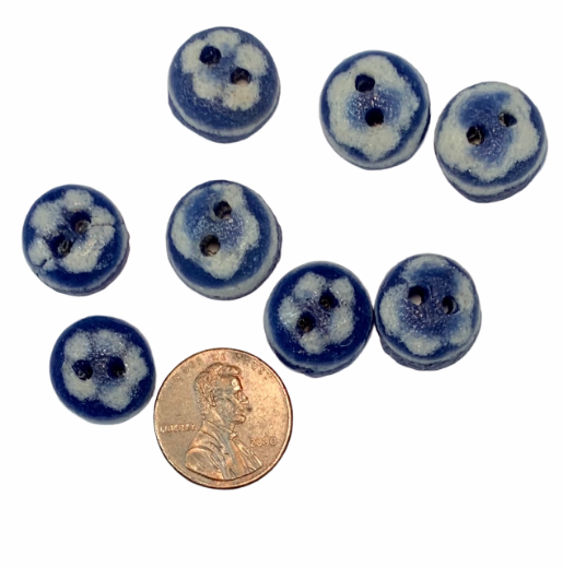 Picture of floral buttons - small (set of 6)