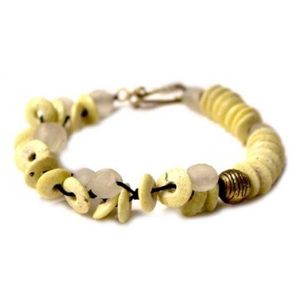 Picture of half-half glass bead bracelet