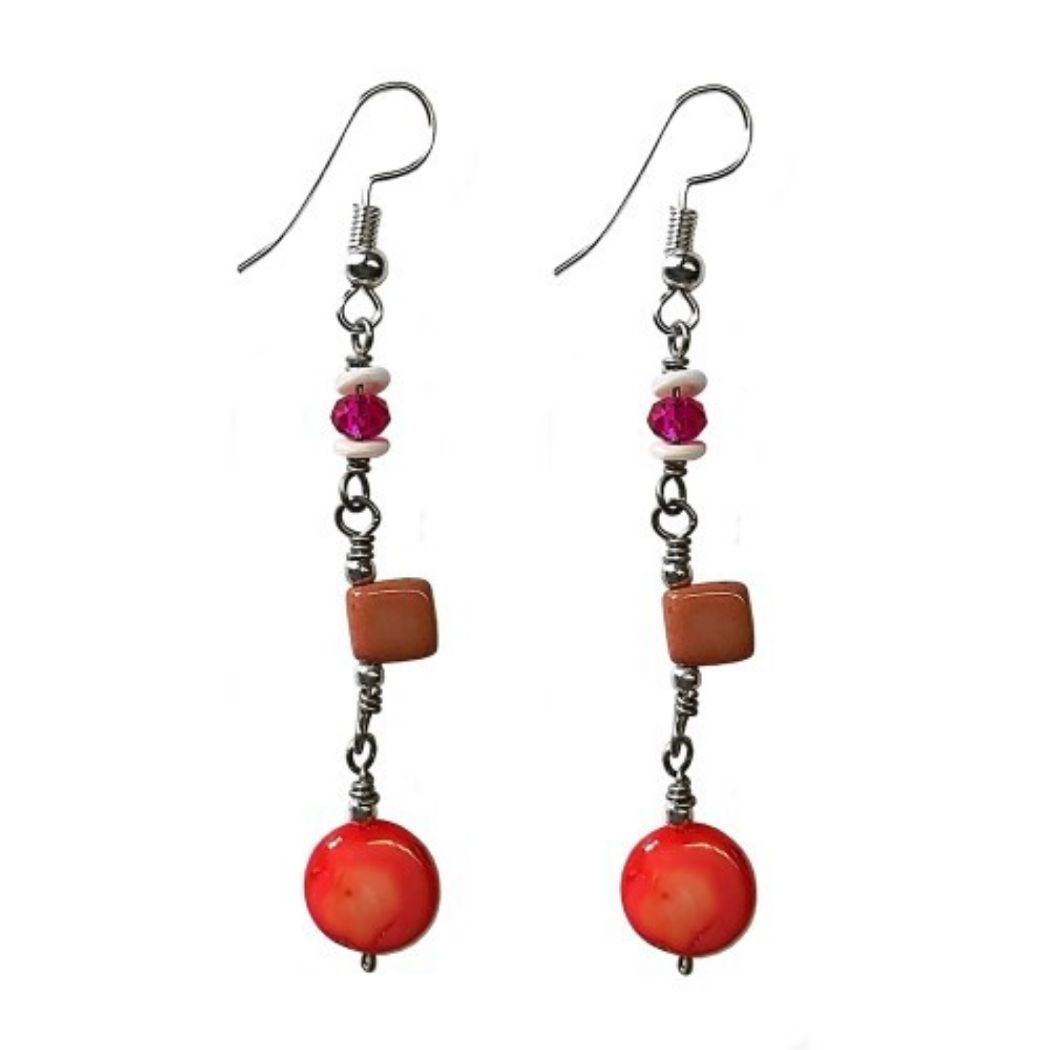 Picture of concha pearl earrings