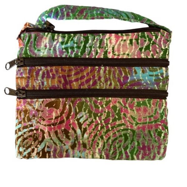 Picture of batik hawaii crossbody bag