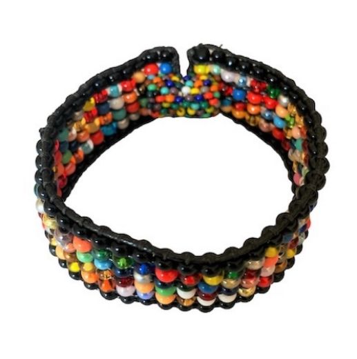Picture of beaded gumdrop magnet bracelet