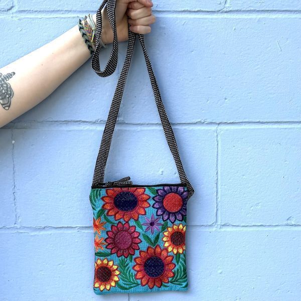 Picture of embroidered sunflower bag