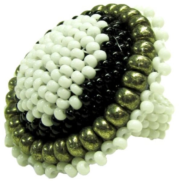 Picture of lamly beaded ring