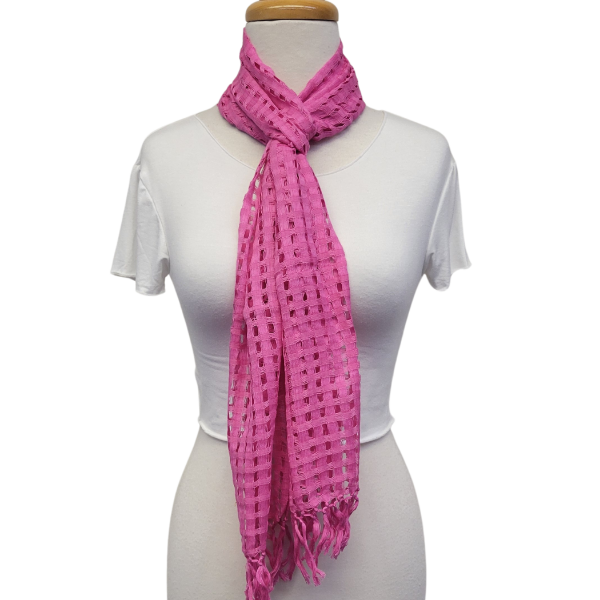 Picture of handwoven windowpane scarf