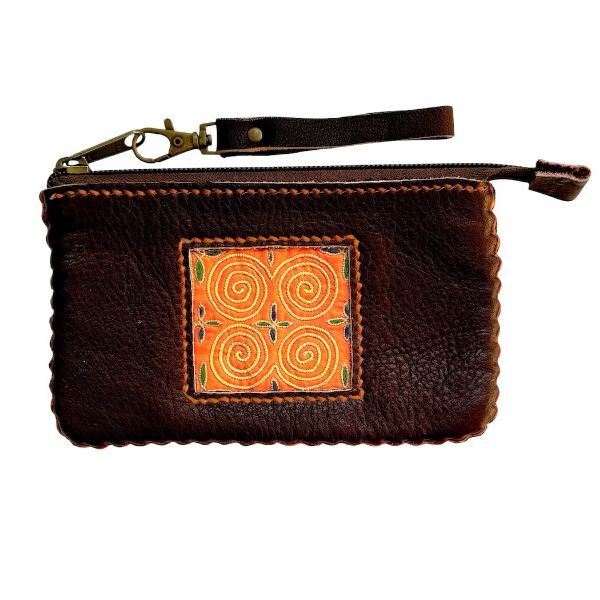 Picture of mola leather pouch