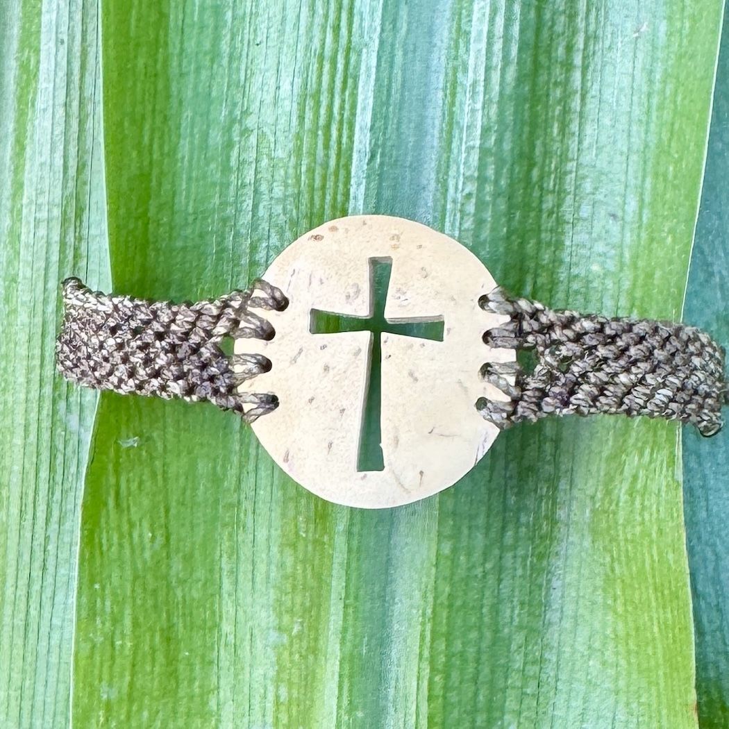 Picture of macrame coco cross bracelet