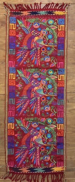 Picture of hummingbird table runner